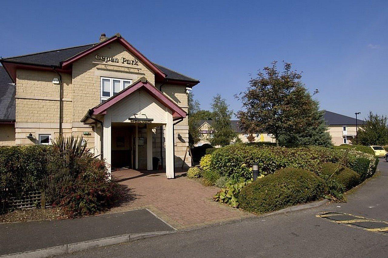 Premier Inn Chippenham Exterior foto